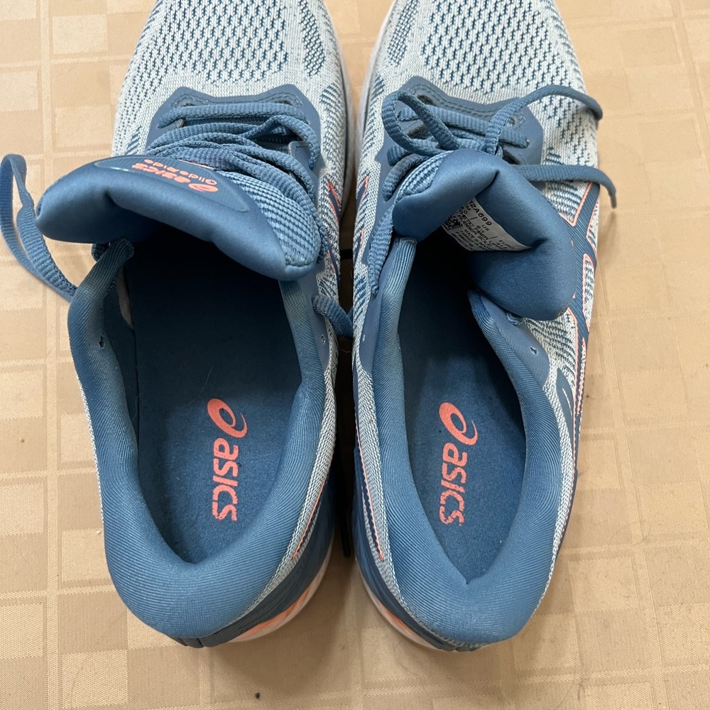 Women's ASICS Gel Glideride Running Shoes Size 9.5 Polar/Grey EUC EU 41.5 - Picture 5 of 6